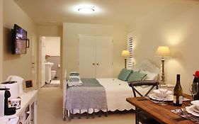 Private Studio At Judi'S Place
